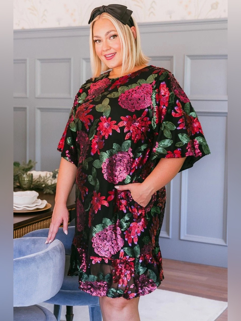 NWT IVY CITY SIZE 3x Evelyn dress in sequin floral black